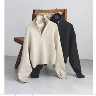 トゥデイフル(TODAYFUL)のWool Zip Knit  TODAYFUL 完売カラー　ナチュラル(ニット/セーター)