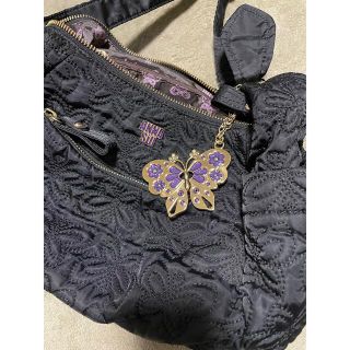 アナスイ(ANNA SUI)のアナスイ　ショルダーバック　美品(ショルダーバッグ)