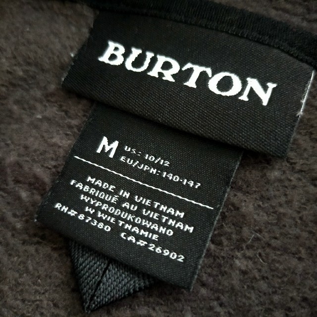 BURTON(バートン)の再お値下げ!!★BURTONバートン撥水加工パーカー140cm スポーツ/アウトドアのスノーボード(ウエア/装備)の商品写真