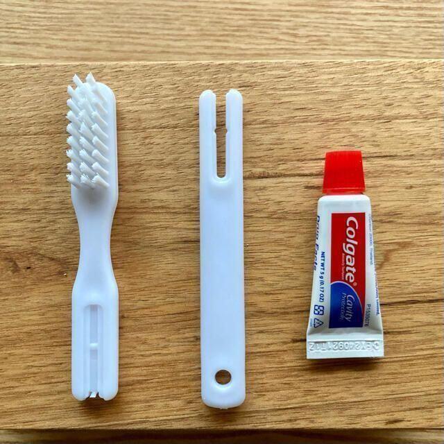 Zpacks 歯ブラシ Ultralight Travel Toothbrush スポーツ/アウトドアのアウトドア(その他)の商品写真