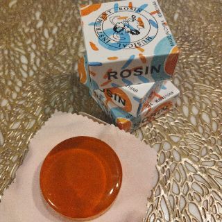 新品 ロジン 松脂 松ヤニ バイオリン 弦楽器 Rosin 弓 毛替え ボウ(ヴァイオリン)