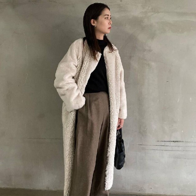 人気ブランド アメリ Ameri VINTAGE テントボアコート ベージュ labca