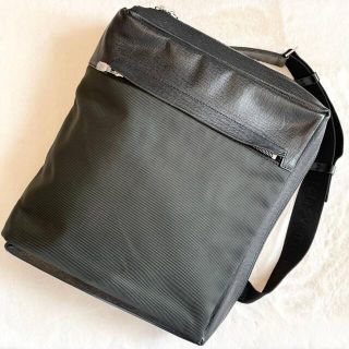 オンライン限定商品】 ルイヴィトン タイガ サヤン ベルーガ ...