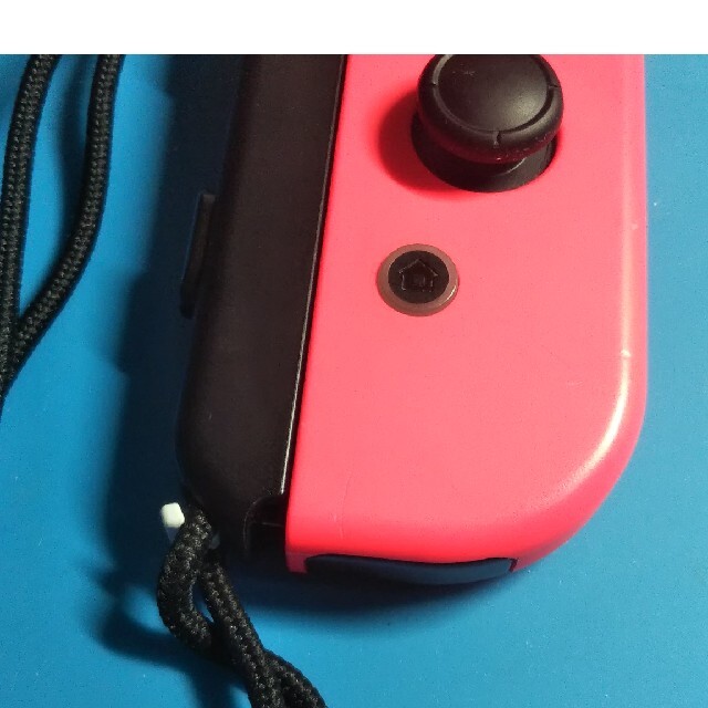 Nintendo Switch(ニンテンドースイッチ)の【動作確認品】ジョイコン joycon 右 R ネオンレッド 赤 スイッチ エンタメ/ホビーのゲームソフト/ゲーム機本体(その他)の商品写真