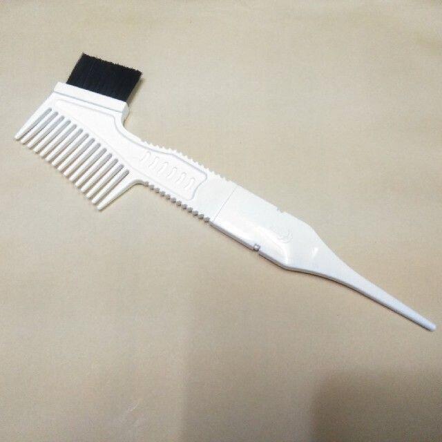 ブローネの毛染めブラシ【管:1.31】 コスメ/美容のヘアケア/スタイリング(白髪染め)の商品写真
