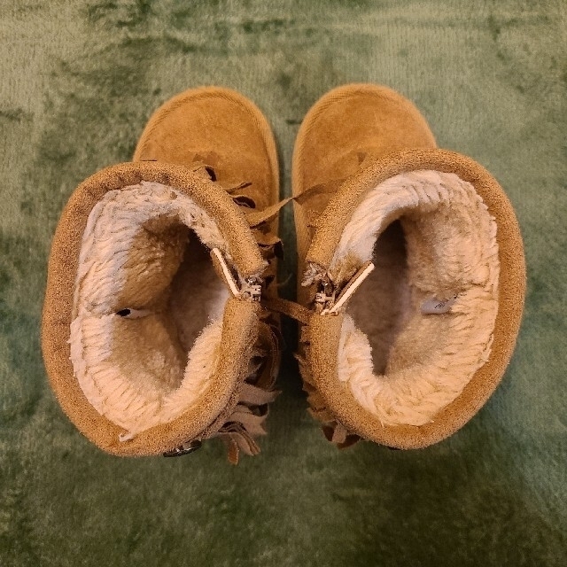 フリンジムートンブーツ 14cm キッズ/ベビー/マタニティのベビー靴/シューズ(~14cm)(ブーツ)の商品写真