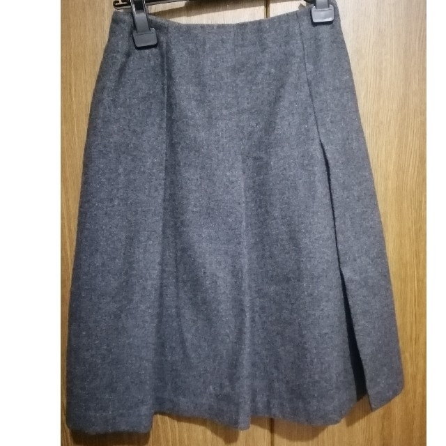 kumikyoku（組曲）(クミキョク)の組曲　グレープリーツスカート レディースのスカート(ひざ丈スカート)の商品写真