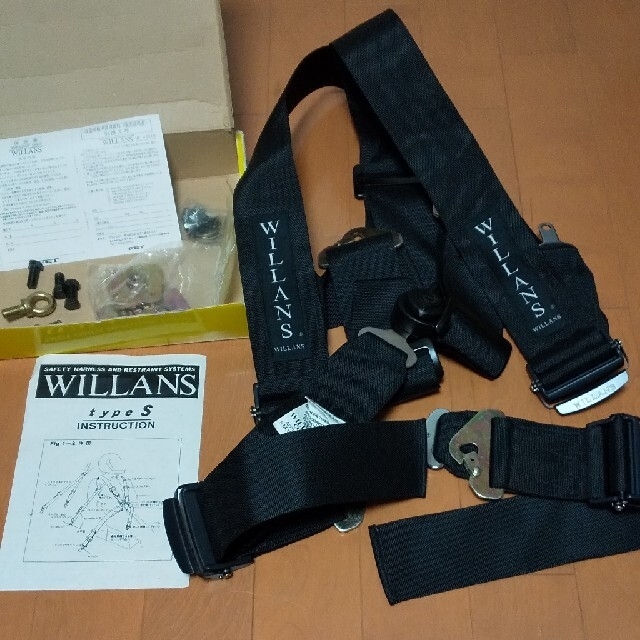 WILLANS ウィランズ 4点式 シートベルト TYPE S4 3インチ 自動車/バイクの自動車(汎用パーツ)の商品写真
