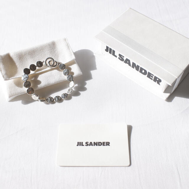 Jil Sander(ジルサンダー)の21aw jil sander メンズ ハンマードディスク ブレスレット メンズのアクセサリー(ブレスレット)の商品写真