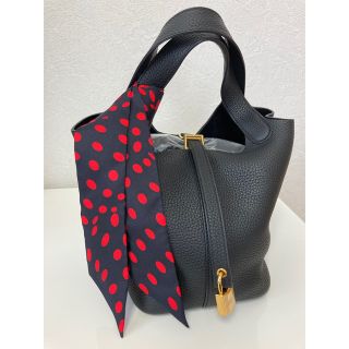 エルメス(Hermes)のHERMES エルメス　ツイリー　ドット柄♡ ブラック×赤(バンダナ/スカーフ)