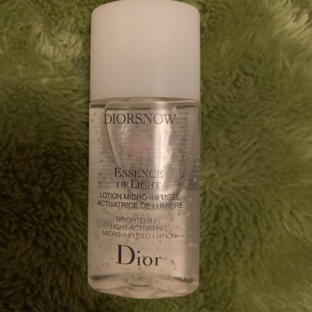 Dior スノーブライトニングエッセンスローション