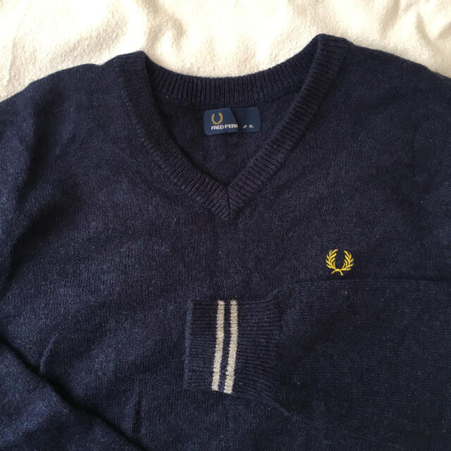 FRED PERRY Ｖネックニット ネイビー XL