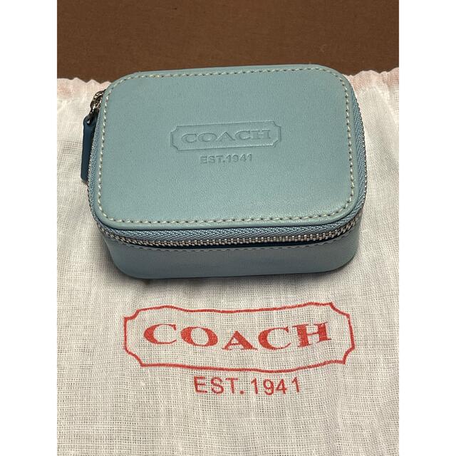 COACH(コーチ)のCOACH ピルケース・小物入れ　新品未使用品 レディースのファッション小物(ポーチ)の商品写真