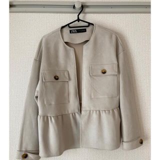 ザラ(ZARA)の最終値下げ！ZARA ペプラムコート(ノーカラージャケット)