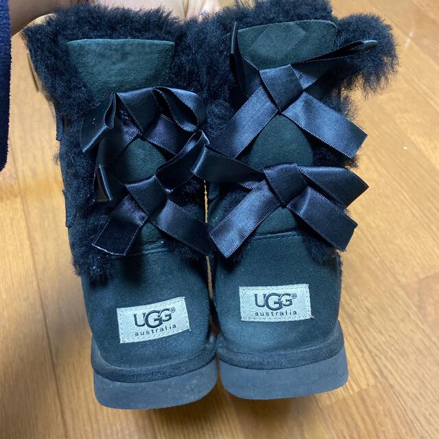 年末特価！UGGのMINI BAILEY BOW