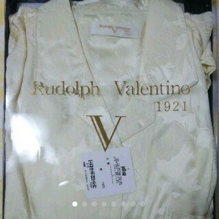 ルドルフヴァレンチノ(Rudolph Valentino)のルドルフ ヴァレンチノ  シルクのパジャマ☆(パジャマ)