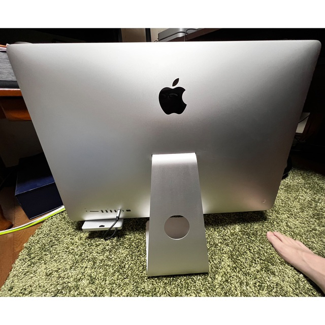 Apple(アップル)の1/10まで週末値下げ中！！iMac 27インチ 2017年モデル スマホ/家電/カメラのPC/タブレット(デスクトップ型PC)の商品写真