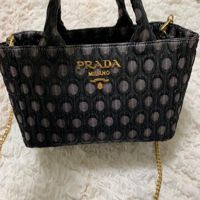 PRADA チェーンカナパ