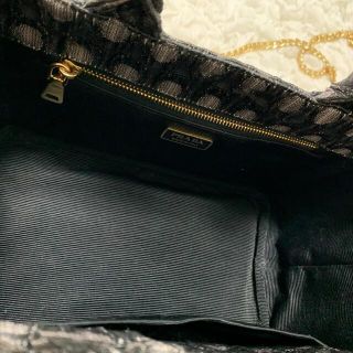 PRADA チェーンカナパ