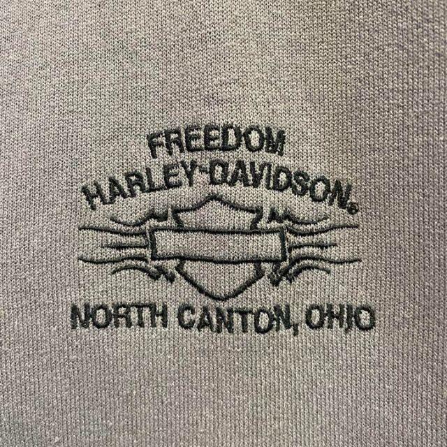Harley Davidson(ハーレーダビッドソン)のハーレーダビッドソン ビッグ刺繍ロゴパーカースウェット グレー黒 XL 古着 メンズのトップス(パーカー)の商品写真