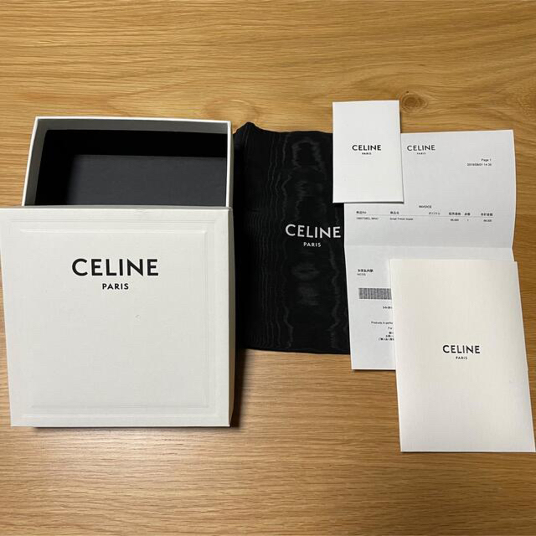 celine(セリーヌ)のCELINE スモール　トリフォールドウォレット  ブラック レディースのファッション小物(財布)の商品写真