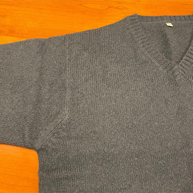 MUJI (無印良品)(ムジルシリョウヒン)の無印良品 浅いVネックセーター くすみブルー LA メンズのトップス(ニット/セーター)の商品写真