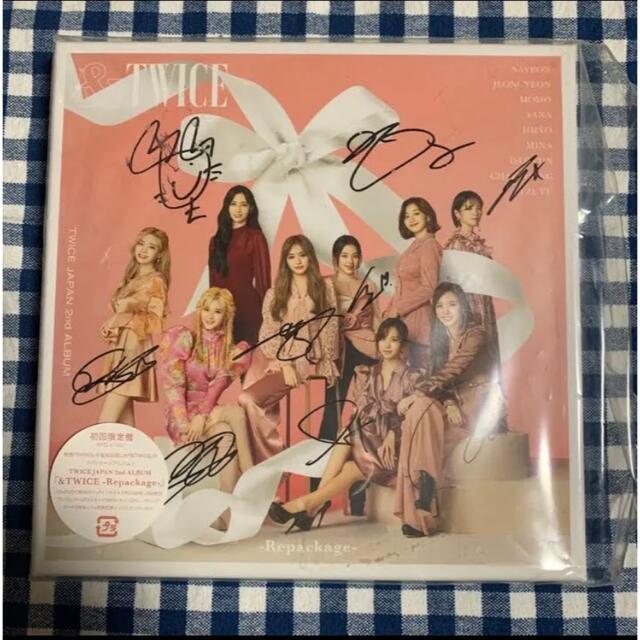 twice サイン入り（TWICE サイン入り 写真付き アルバム THE