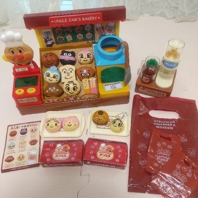 【美品】かまどでやこう  ジャムおじさんのパン工場 エンタメ/ホビーのおもちゃ/ぬいぐるみ(キャラクターグッズ)の商品写真