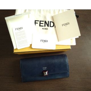 フェンディ(FENDI)のこぉちゃん様専用　フェンディ　長財布　濃紺　ネイビー(財布)