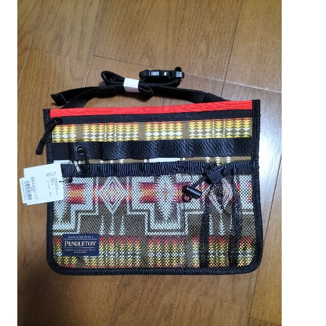 PENDLETON(ペンドルトン)の定価4950円‼️PENDLETONサコッシュバッグ斜めがけバッグ／カーキ未使用 メンズのバッグ(ボディーバッグ)の商品写真