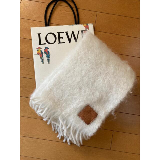 LOEWE(ロエベ)の大人気　完売　LOEWE   ロエベ　マフラー　モヘア レディースのファッション小物(マフラー/ショール)の商品写真