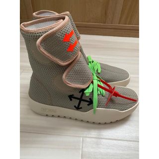 off-white スニーカー モトラップ