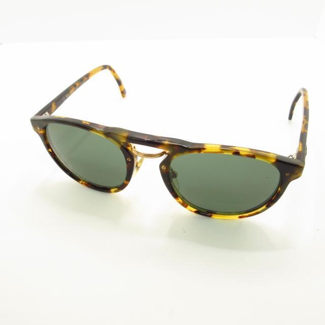 Ray-Ban(レイバン)のレイバン サングラス美品  - BERKLEY レディースのファッション小物(サングラス/メガネ)の商品写真