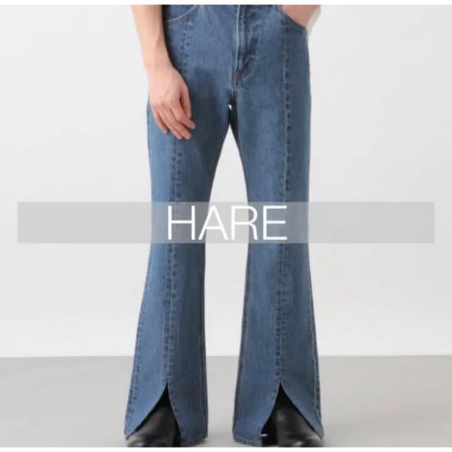 HARE(ハレ)のHARE センタースリットデニムフレアパンツ メンズのパンツ(デニム/ジーンズ)の商品写真