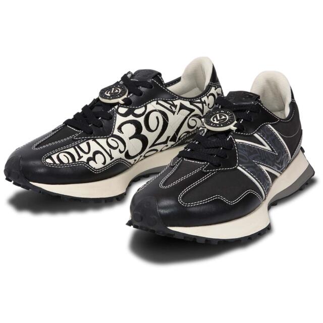 New Balance(ニューバランス)のNew Balance 327 Franck Muller Blackms327 メンズの靴/シューズ(スニーカー)の商品写真