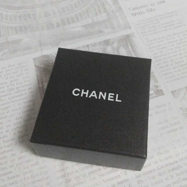 CHANEL(シャネル)のシャネル ブローチ パール ココマーク 真珠 シルバー 銀 ストーン 石 ☆ レディースのアクセサリー(ブローチ/コサージュ)の商品写真