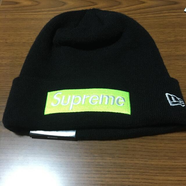 supreme new era シュプリーム　ニューエラ　ニット帽　黒