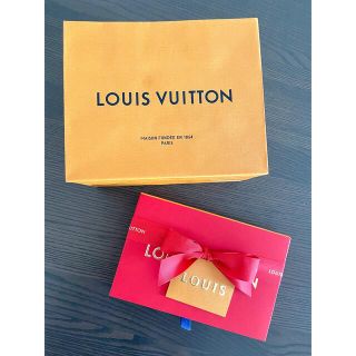 ルイヴィトン(LOUIS VUITTON)のino♡ 様 専用ページ   VUITTON ギフトボックス (ショップ袋)