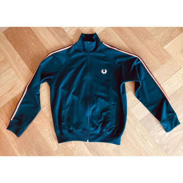 FRED PERRY スウェットトップス  再値下げ！！！