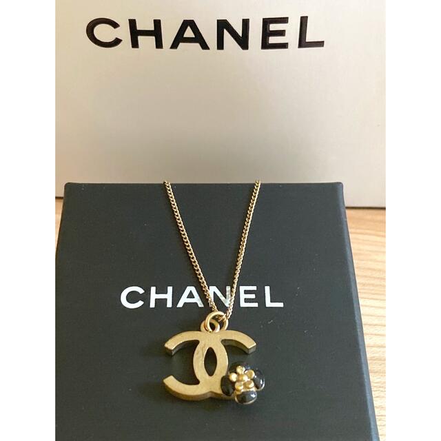 CHANEL(シャネル)のシャネル CHANEL ネックレス ココマーク カメリア ゴールド (刻印あり) レディースのアクセサリー(ネックレス)の商品写真