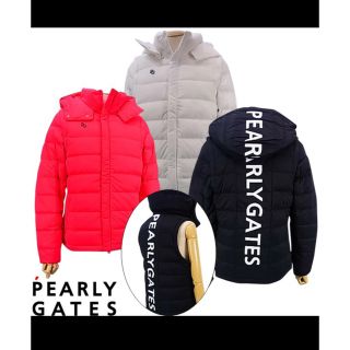 PEARLY GATESの上下のライトダウンです。サイズは、上が1で下が4です。