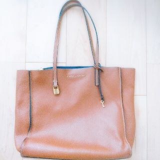 マークジェイコブス(MARC JACOBS)のMARC JACOBS レザートートバッグ(トートバッグ)