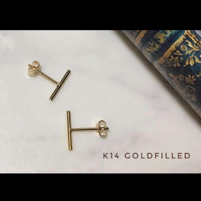 【はな様】K14gf  バーピアス レディースのアクセサリー(ピアス)の商品写真