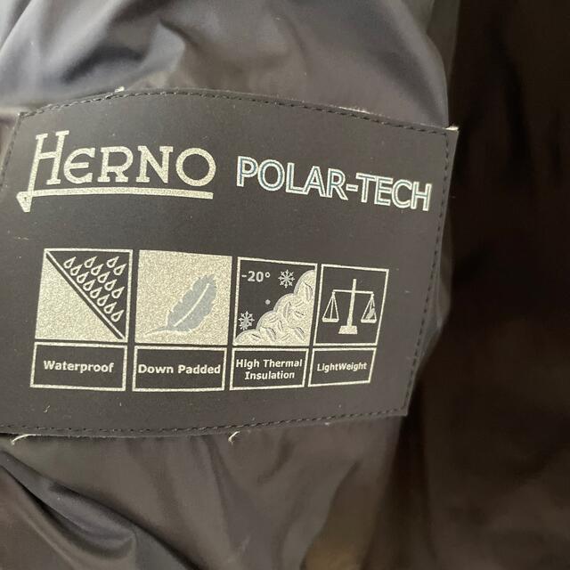 HERNO(ヘルノ)のお値下げ　HERNO ネイビーダウンジャケット レディースのジャケット/アウター(ダウンジャケット)の商品写真