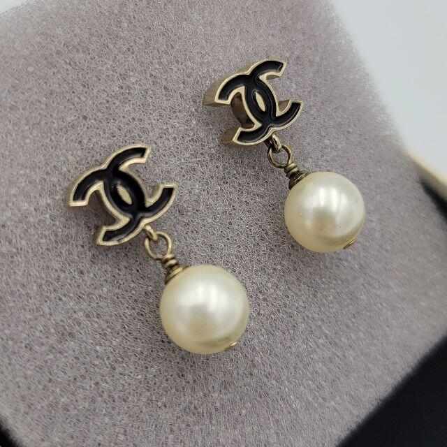 CHANEL - 確実正規品 シャネル パール ピアスの通販 by きなこ