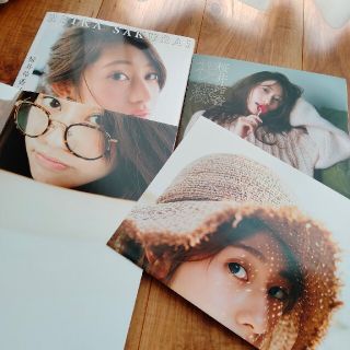 ノギザカフォーティーシックス(乃木坂46)の桜井玲香ファースト写真集 自由ということ 2nd 視線　ポスター付き　セット(女性タレント)