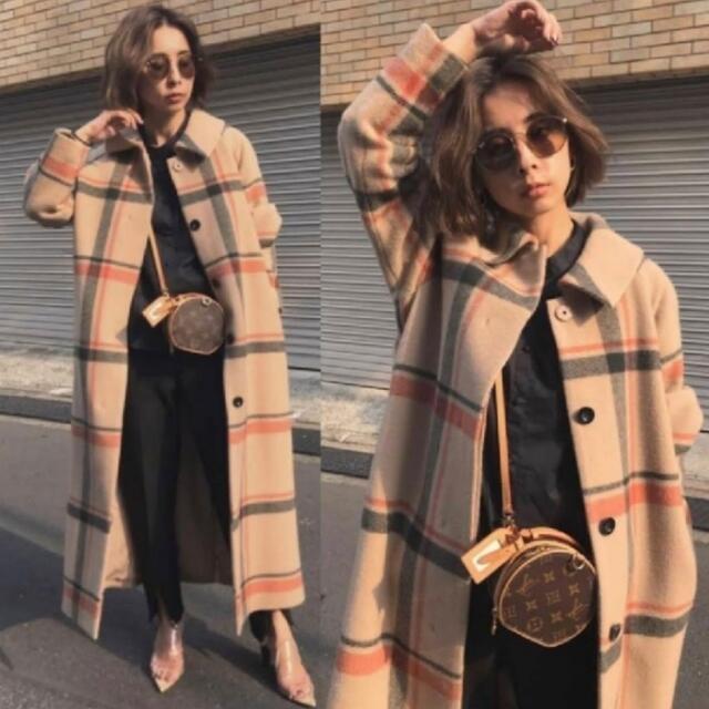 Ameri VINTAGE(アメリヴィンテージ)のAmeri CHECK SOUTIEN COLLAR COAT  レディースのジャケット/アウター(ロングコート)の商品写真