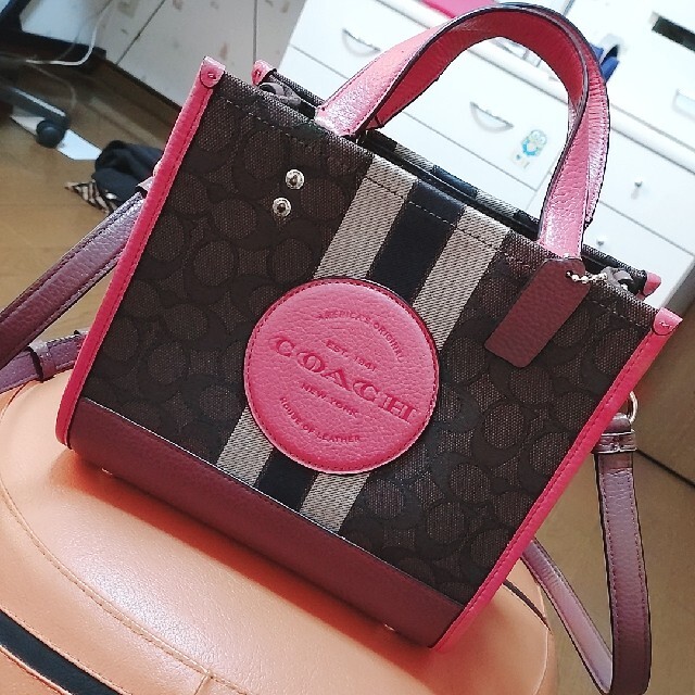 現品 OTILIA FLONTA ショルダーバッグ クロスボディ asakusa.sub.jp