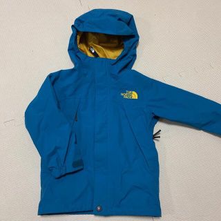 ザノースフェイス(THE NORTH FACE)のノースフェイス スクープジャケット 100 キレイな色です(登山用品)