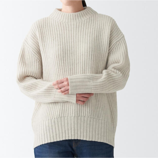 MUJI (無印良品)(ムジルシリョウヒン)のヤク入りウール畦編みモックネックワイドセーターサイズM〜Ｌ　新品　 レディースのトップス(ニット/セーター)の商品写真